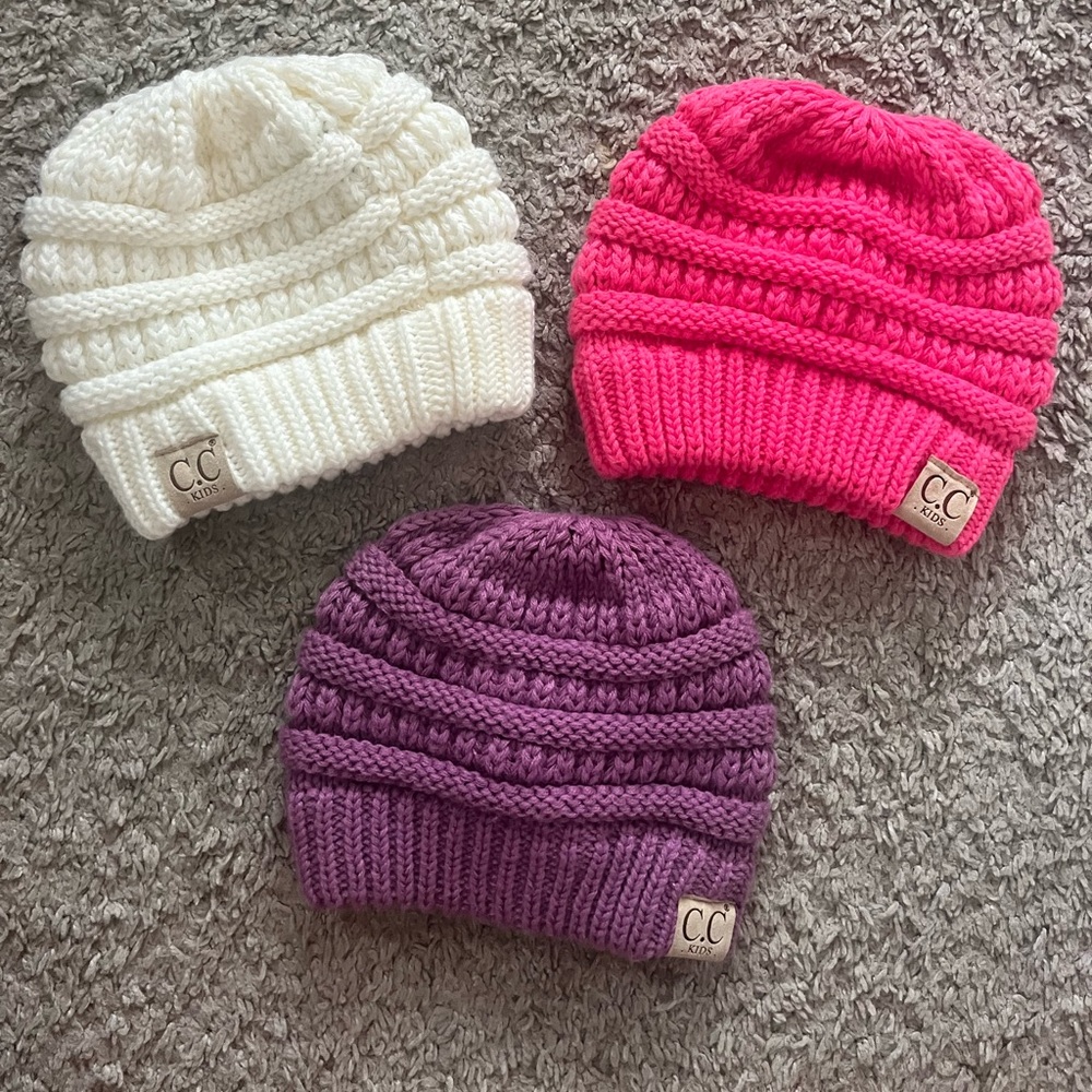 CC hat bundle